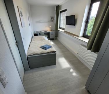 Juelich Apartment | Guesthouse WI rooms