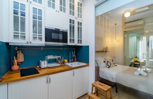 Golden Triangle of Art Apartment | GuestReady - Barrio de las Letras Nest