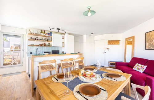 Gare Apartment | GuestReady - Bright and Chic Retreat with Balcony