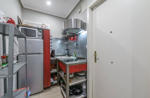 Costillares Apartment | GuestReady - Contemporary Comfort in Chamartín