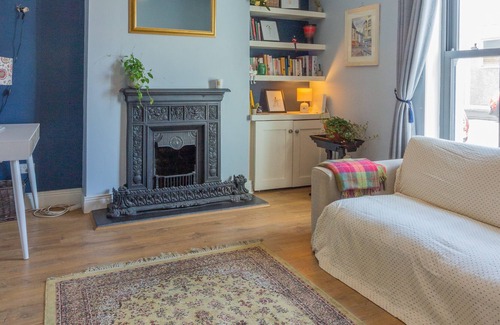 City Centre Dublin House | GuestReady - House of Enchantment in East Wall