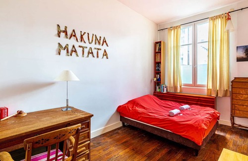 Clichy Apartment | GuestReady - Jungle Industrial Loft in Clichy