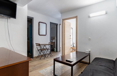 Lagunillas Apartment | GuestReady - Málaga's Historical Hideaway