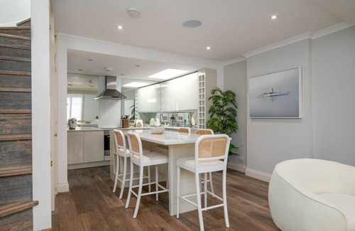 Chelsea Apartment | GuestReady - Modern Apt in Chelsea with a Terrace