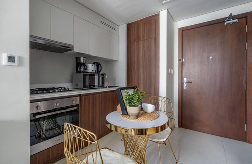 Downtown Dubai Apartment | GuestReady - Modern living at Reva Residence