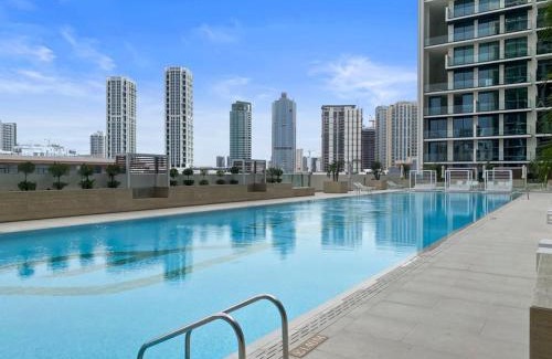 Jumeirah Village Circle Apartment | GuestReady - Modern retreat in JVC