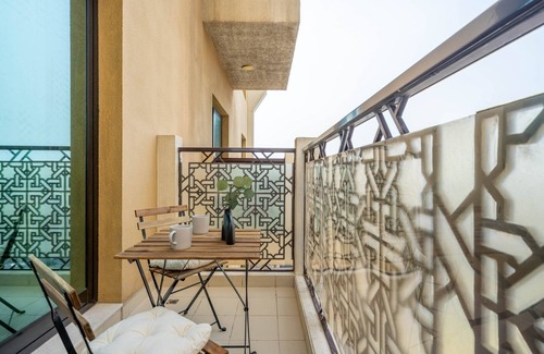Jadaf Apartment | GuestReady - Oasis paradise at Riah Tower