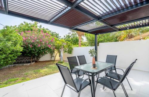 Dubai Apartment | GuestReady - Springs Serenity near Golf Club