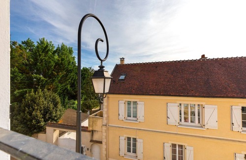 Montevrain Apartment | GuestReady - Sunny Retreat Close to Disneyland