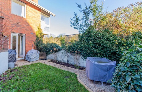 Chapelizod House | GuestReady - Tranquil retreat in Chapelizod