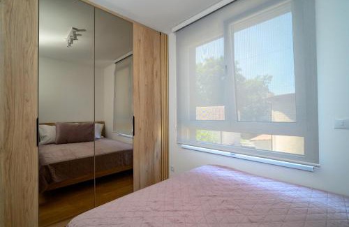 Zemun Apartment | GueZt Dobanovačka 93A
