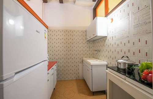 Toscolano Maderno Apartment | Gufo - Orange 100m Near Lake