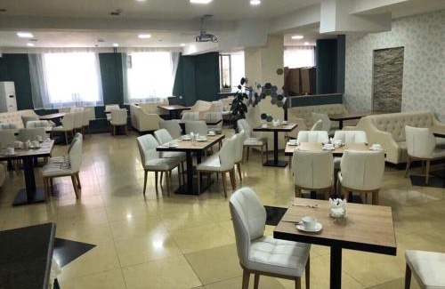 Sukhbaatar Hotel | Guide Hotel