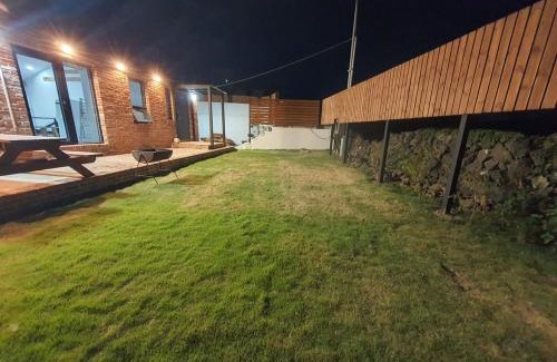 Hallim House | Guideok 1084