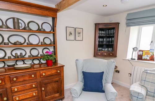 Lofthouse Cottage | GUINEA CROFT COTTAGE, character holiday cottage in Grassington