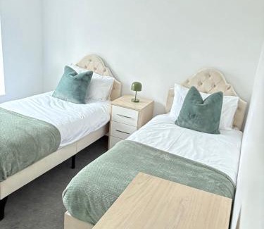 Guisborough House | Guisborough Gem, Perfect Base, Sleeps 5, 3 Bed, Free Secured Parking