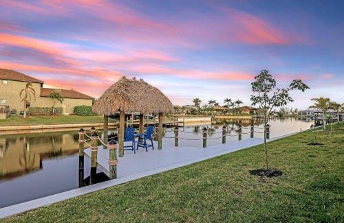 Burnt Store House | Gulf Access, Heated Pool and Spa, Tiki Hut, & Bikes - Cape Clover - Roelens Vacations