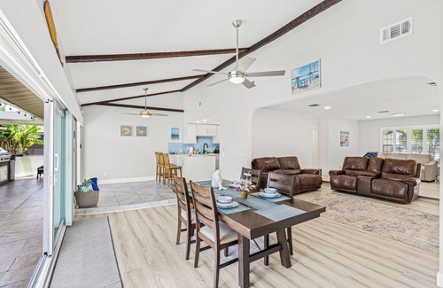 Caloosahatchee House | Gulf Breeze Haven