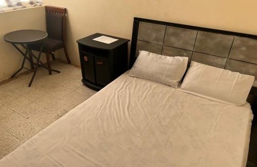 Al Majaz Bed & Breakfast | Gulf building, homestay