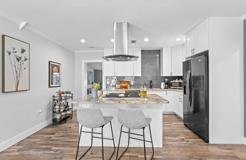 Jungle Terrace House | Gulf Coastal Retreat (Pet Friendly/Close to Beach)