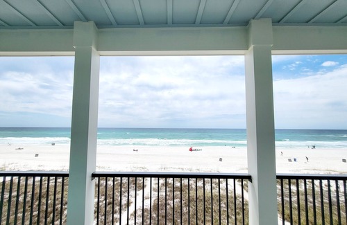 Laguna Beach Estates House | Gulf-Front Beauty-Sleeps 12-Superb Beach Access-Heartfelt Hospitality