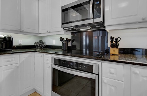 Navarre Beach Condo | GULF FRONT CONDO + FREE BEACH CHAIR SERVICE