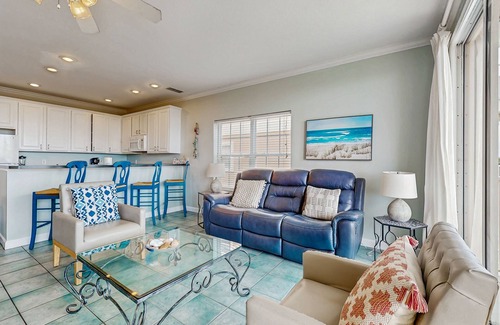 Dauphin Island Condo | Gulf-Front Condo w/Balcony, Shared Pools, and Beach Access