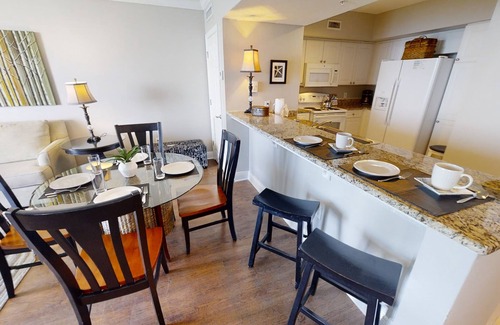 Panama City Beach Condo | Gulf front - Free round of Golf & Activities Every Day!