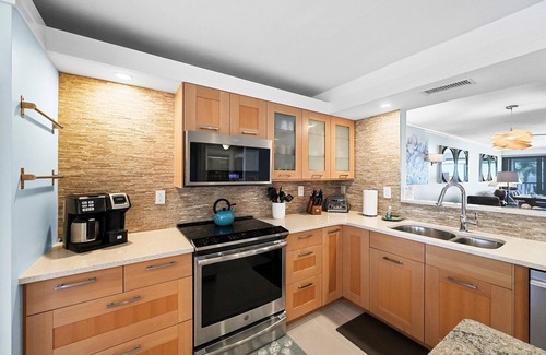 Sanibel Condo | Gulf Front Sanibel Rental Penthouse with Rooftop Sundeck