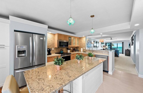 Sanibel Condo | Gulf Front Sanibel Rental Penthouse with Rooftop Sundeck