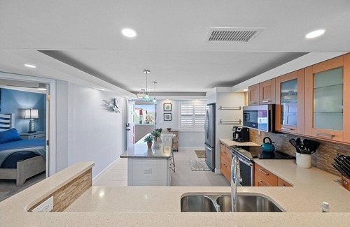Sanibel Condo | Gulf Front Sanibel Rental Penthouse with Rooftop Sundeck
