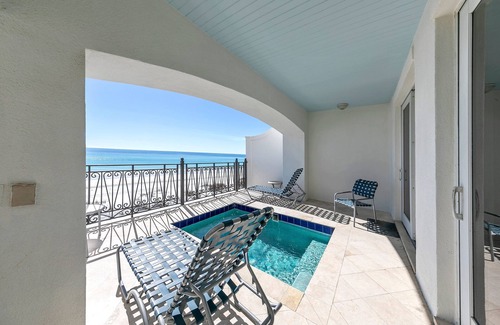 Delos House | Gulf Front Townhome in Frangista Beach with Splash Pool Overlooking the Beach!