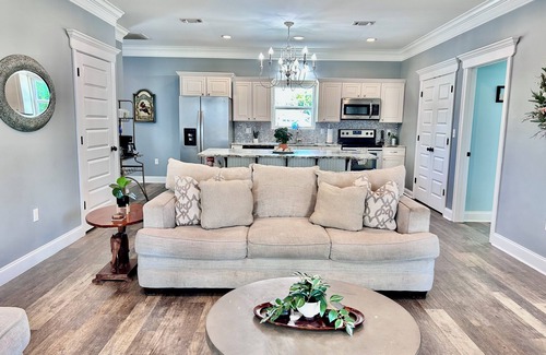 Long Beach House | Gulf Moon II - Spacious Beachfront Home with Pool on the Mississippi Gulf Coast