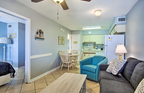 Gulf Shores Apartment | Gulf Shores Condo with Pool Access Steps to Beach!