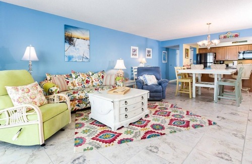 Pensacola Beach Condo | Gulf View Bliss 4th Story 5 𝓢𝓽𝓪𝓻 𝓡𝓮𝓿𝓲𝓮𝔀𝓼 & Beach is Across the Street