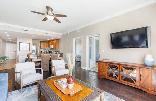 Upper Grand Lagoon Condo | Gulf Views! Secret Beach, Pool, Golf, Beach Chairs