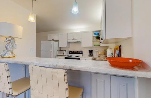 Gulf Shores Apartment | Gulf Village 108