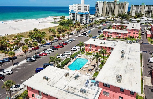 St. Pete Beach Condo | Gulf Winds 1005 2BR 1BA