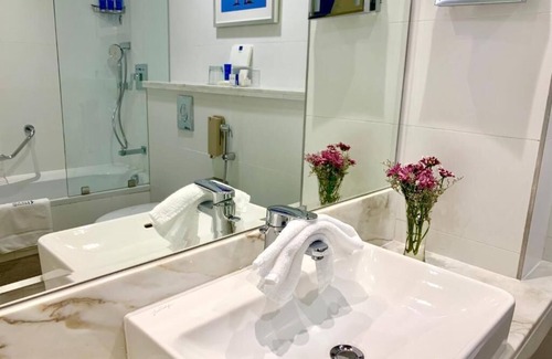 Bur Dubai Hotel | GULFINN HOTEL AL NASR