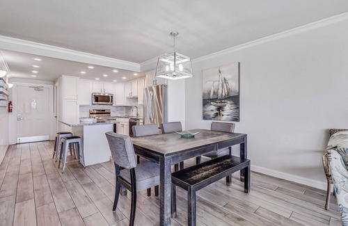 Corpus Christi Condo | Gulfstream Condos Unit 111 | Pool & Hot Tub | Beachfront Patio