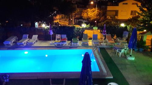 Kadnlar Denizi Mahallesi Apartment | Gultepe Apartments