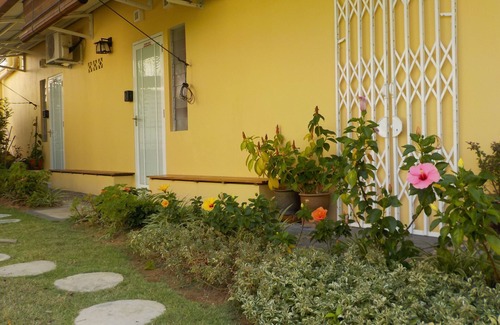 Downtown George Town House | GURNEY BNB .A unique Georgetown B&B with the most beautiful garden