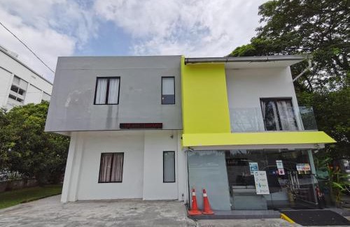 Downtown George Town Hotel | Gurney Lodge