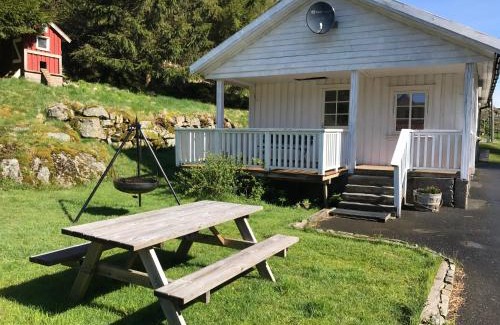 Kvinesdal Cabin | Guse gård