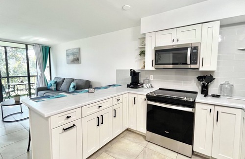 Fort Pierce Condo | GV 5525 Golf Course View Condo-Welcome to Paradise