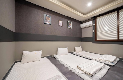 Dong-Gu Hotel | Gwangju Chungjangro Regency