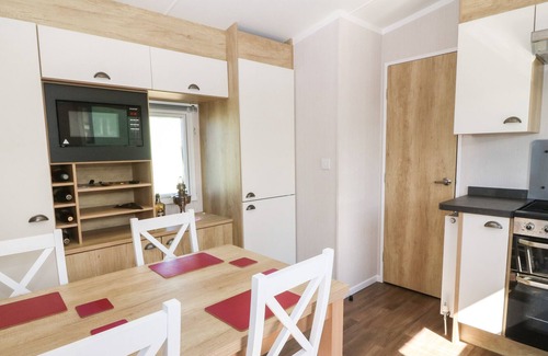 Barmouth Cottage | GWEL Y MOR, family friendly, country holiday cottage in Llanaber