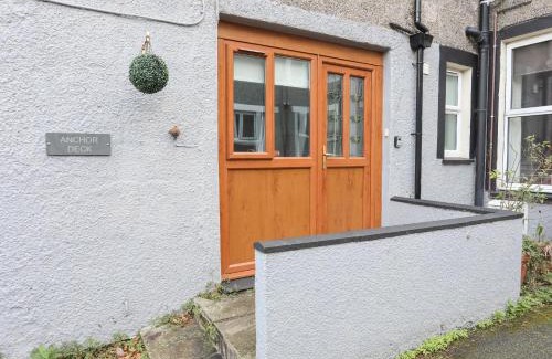 Borth-y-Gest Apartment | Gweldon - Anchor Deck