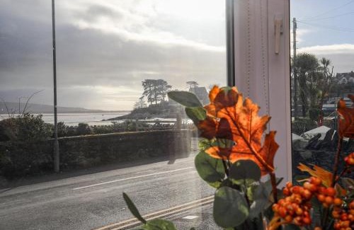 Borth-y-Gest Apartment | Gweldon - Anchor Deck
