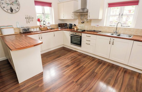 Narberth Cottage | Gwyddno Lodge